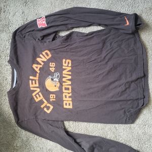 Cleveland Browns long sleeve shirt